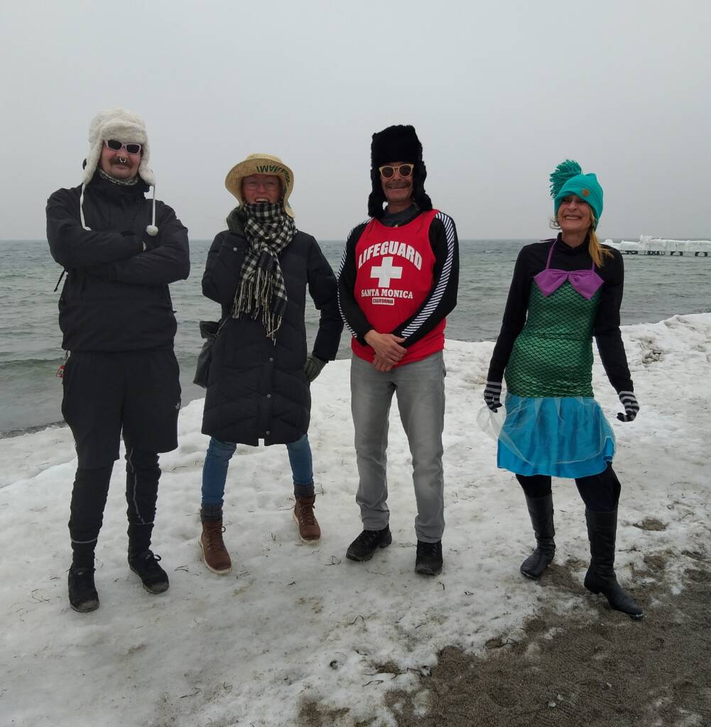 Tøjbutikken skaber opmærksomhed om deres arbejde ved at vise tøjet frem for folk på Instagram